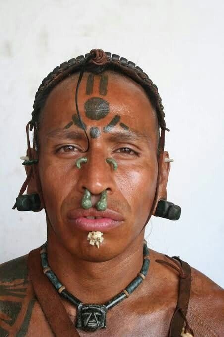 Body Piercing y cultura Maya, septum, piercing de orejas